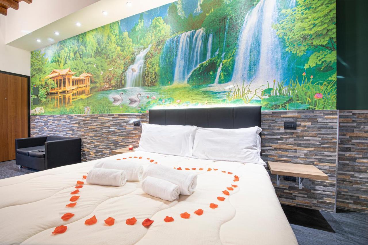 Virtus Prestige - Rooms & Apartments 罗马 外观 照片