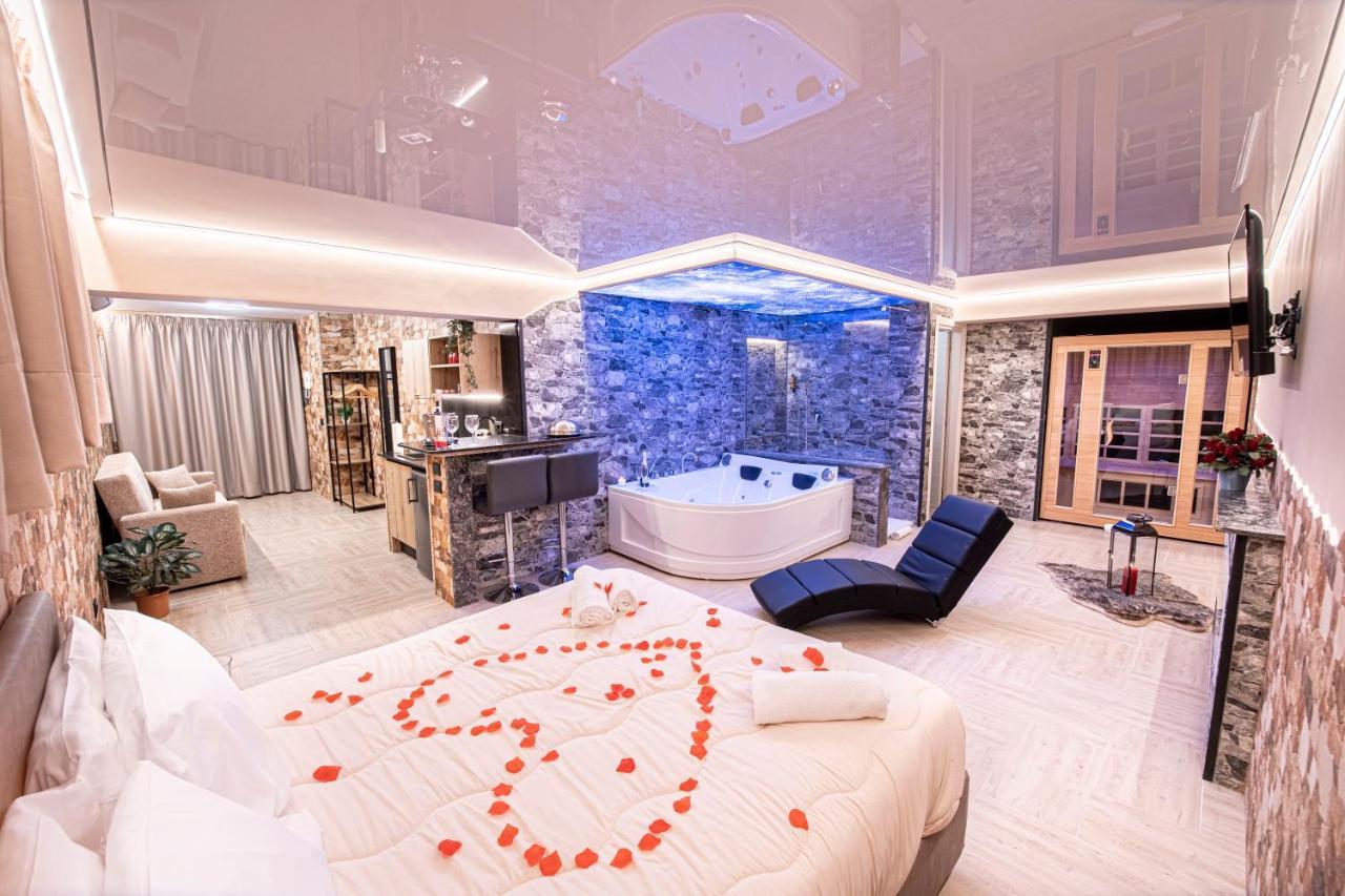 Virtus Prestige - Rooms & Apartments 罗马 外观 照片